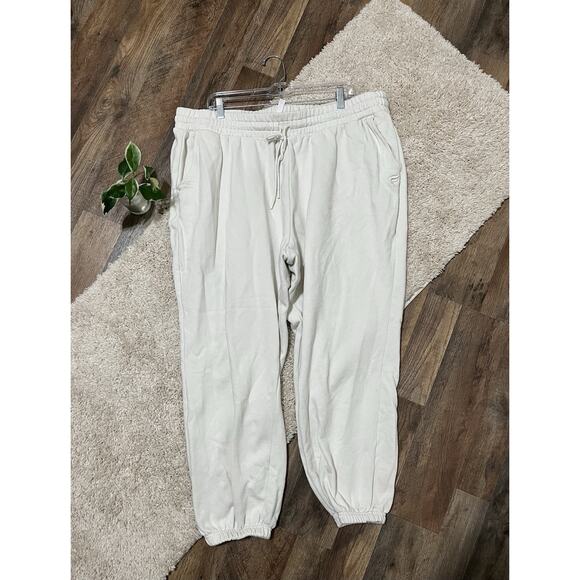 Fabletics Size XXL/1X Cream Cozy Fleece Go To Pull On Jogger Sweatpants - Picture 1 of 6